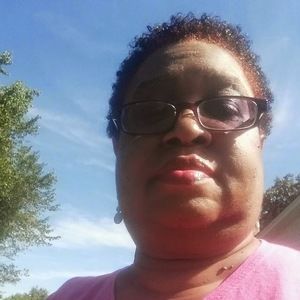 Meet your Posher, Pamela